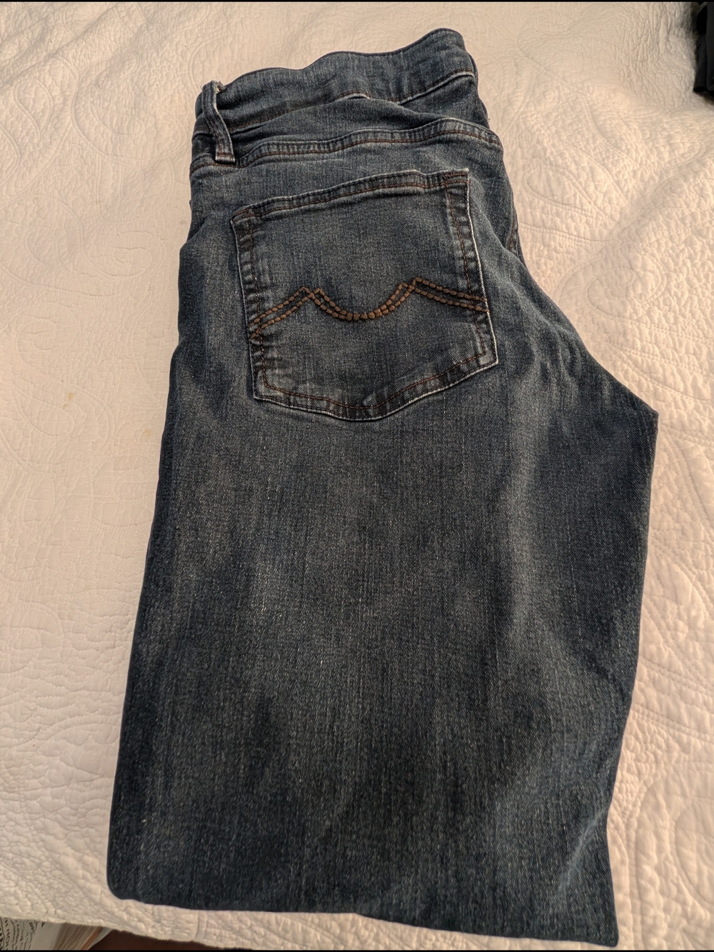 Lucky Brand Men’s Dark Indigo Bootcut Jeans